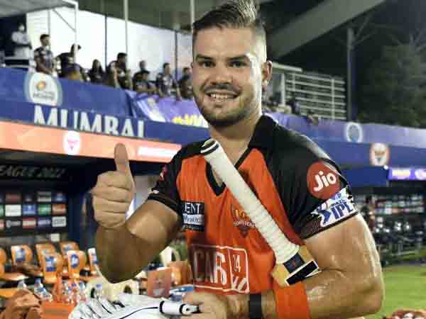 ఆల్‌రౌండ్ ప్రదర్శనతో..