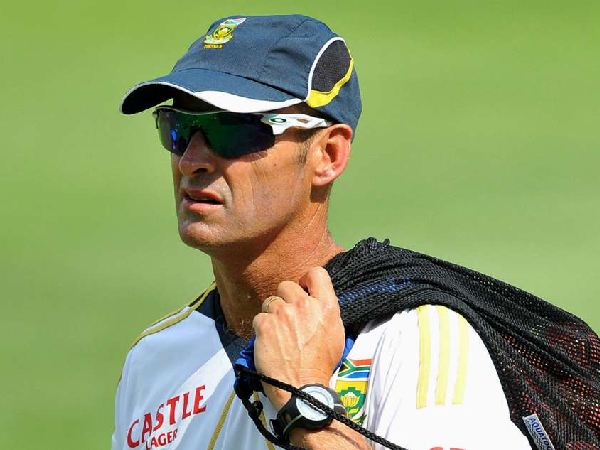 భయాలు, అనుమానాలు..