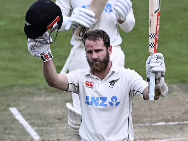 ఆదుకున్న కేన్ మామ..