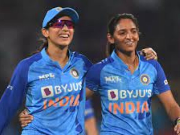 మంధానపై మరీ భారం..