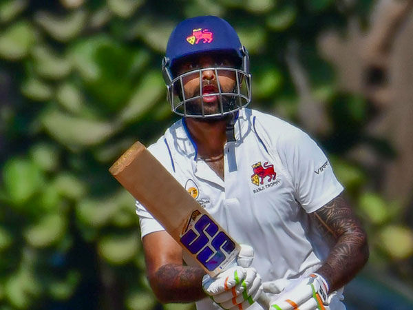 దేశవాళీ రికార్డులు చూస్తే.. దేశవాళీ రికార్డులు చూస్తే..