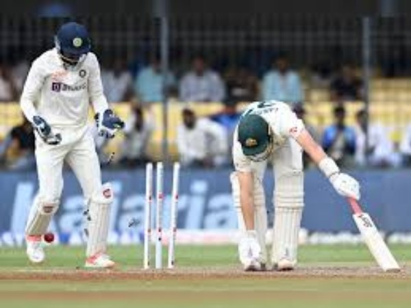 పిచ్ మరీ నాసిరకం..