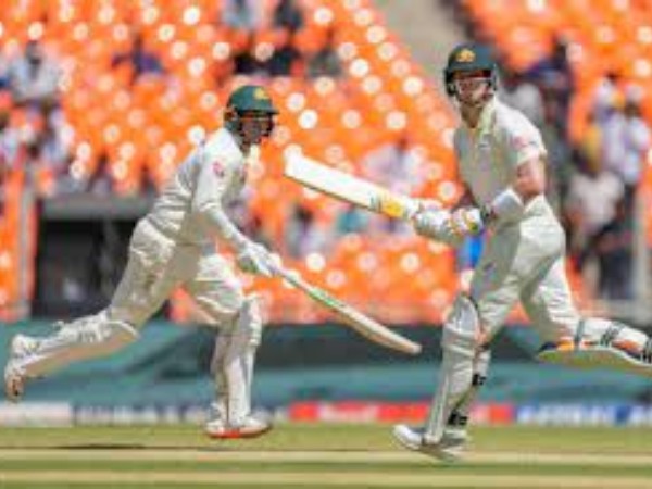 రాణించిన ఆసీస్..