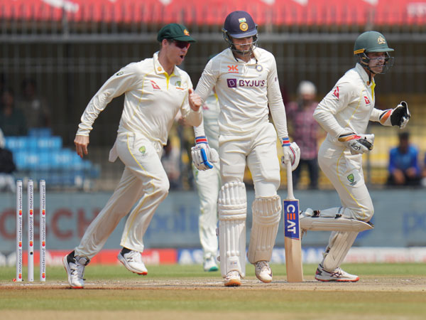 కష్టాల్లో భారత్..