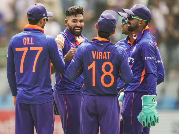 చివరి వన్డేలో తారుమారు..