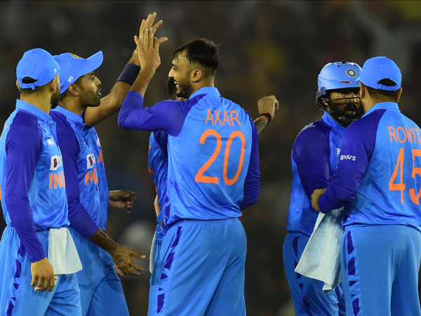 రెండు జట్లలో కొత్త ముఖాలు..