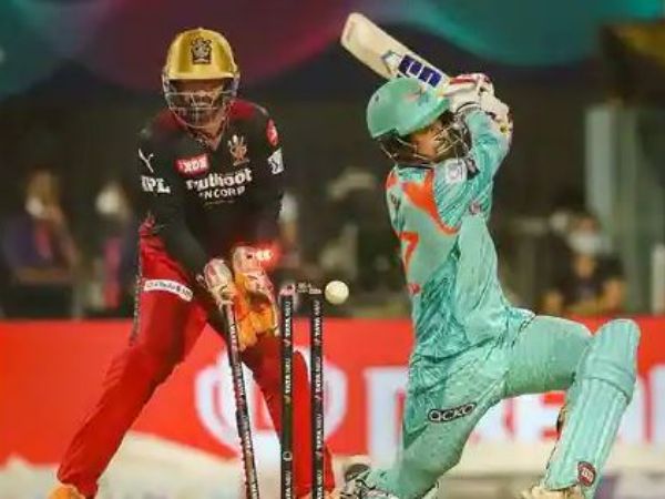 వైడ్/నోబాల్కు రివ్యూ.. వైడ్/నోబాల్కు రివ్యూ..