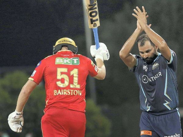 సొంతమైదానాల్లో మ్యాచ్లు సొంతమైదానాల్లో మ్యాచ్లు