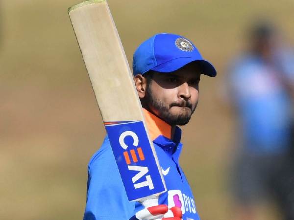 తిరగబెట్టిన అయ్యర్ ప్రాబ్లం..