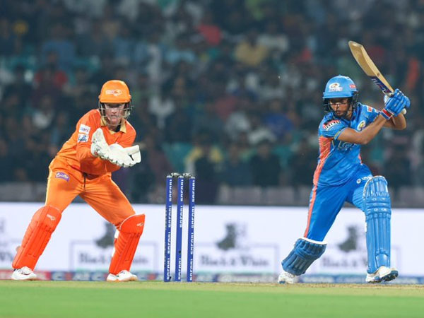 హర్మన్‌ప్రీత్ జోరు..