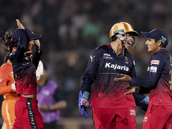 WPL 2023 playoff qualification scenario After RCB big 8-wicket win over Gujarat Giants