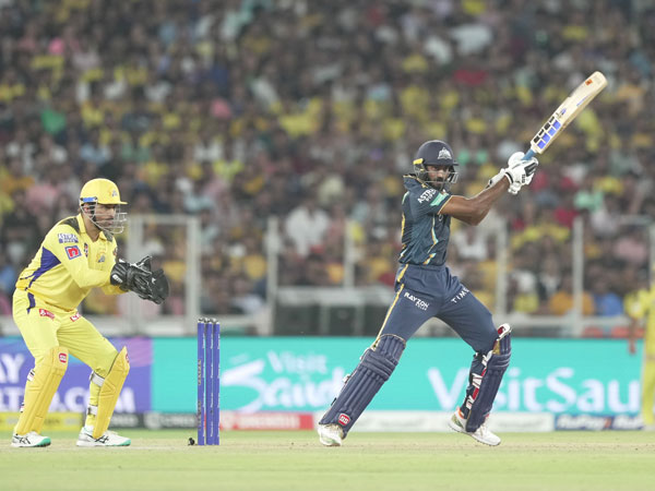 vijay shankar batting gujarat titans 2