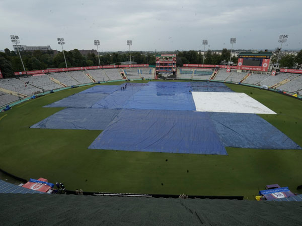 Punjab Kings Kolkata Knight Riders match rain effect 1