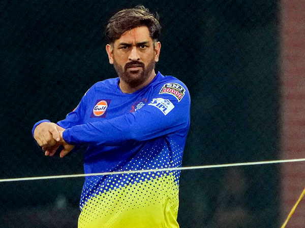 MS Dhoni Virat Kohli Technique