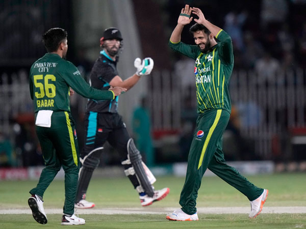 Pakistan grabs No 1 rank in ODIs for first time in ICC rankings after defeat New Zealand 