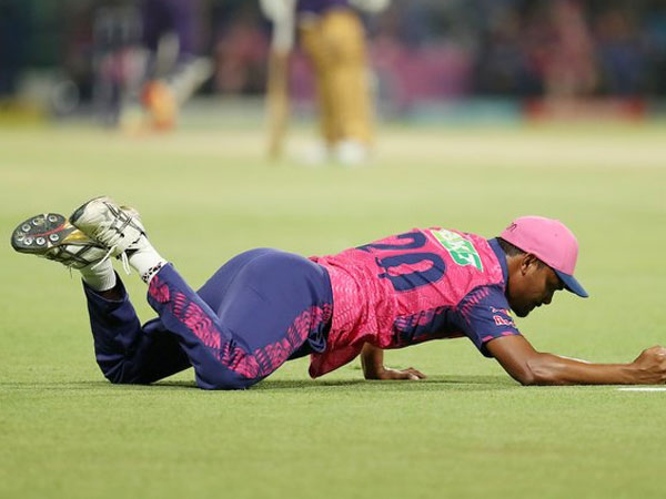 Sandeep Sharma takes a stunning catch