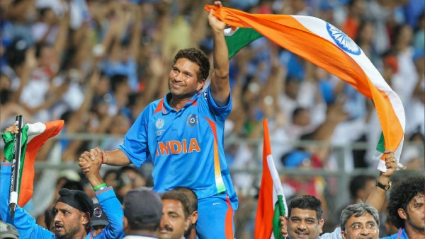 Virender Sehwag reveals Why Virat Kohli had to lift Sachin Tendulkar on shoulders after 2011 WC win