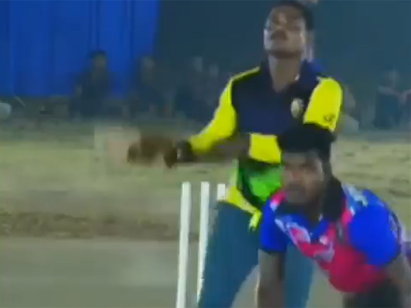 Netizens Shocked Batters Unique Scoop Shot From Behind The Stumps goes viral