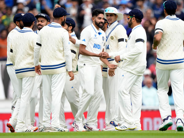  Fans troll Rohit for his miserable captaincy skills.