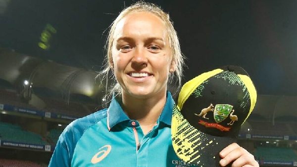 Australia Player Kim Garth creates an unique record after playing against Ireland 