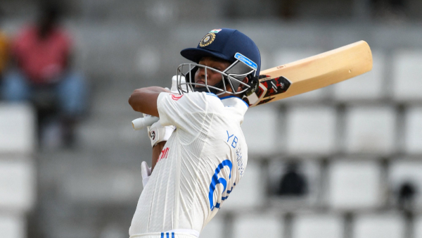 Yashasvi Jaiswal: From Selling Pani-Puri To Breaking Records In International cricket Yashasvi Jaiswal: From Selling Pani-Puri To Breaking Records In International cricket