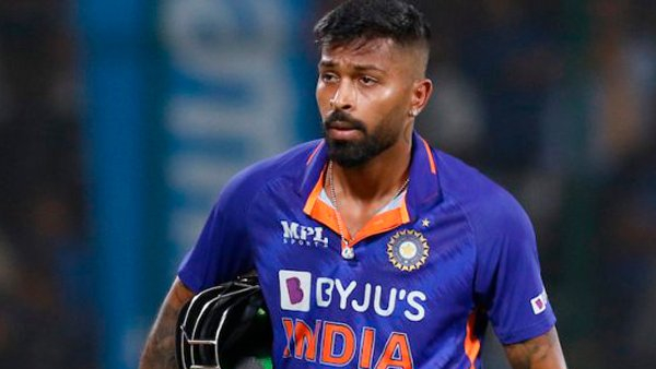 INDvsWI Hardik Pandya out in a bizzare fashion Fans cant keep their calm