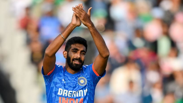  Jasprit Bumrah