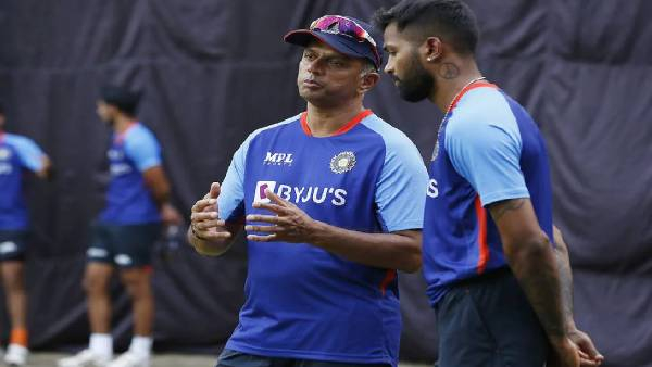 Former cricketer Parthiv Patel said that Hardik Pandya needs coach Dravids support