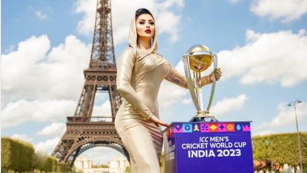 Urvashi Rautela unveils World Cup 2023 trophy