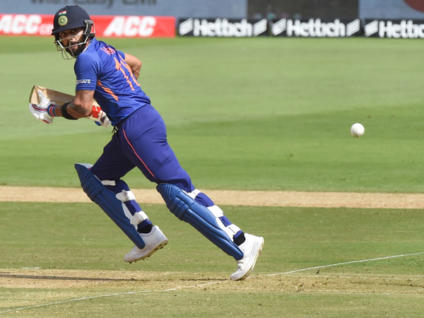 Virat Kohlis running 