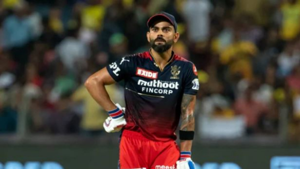  Virat Kohli 