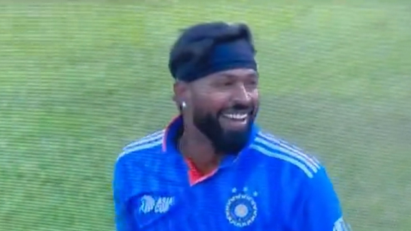 Hardik Pandya Hugs Umpire As Rain Plays Hide And Seek During India vs Nepal Match