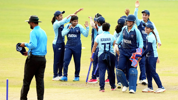 Indian Women’s Cricket Team beat Lankans to win Gold Medal