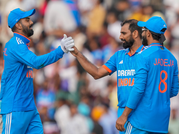 Mohammed Shami’s 5-fer restrict Australia to 276