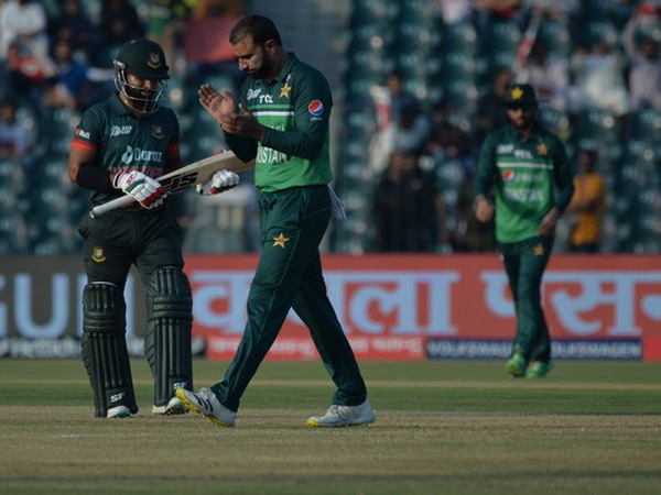 Pakistan pace trio halts Bangladesh bowled out for 198