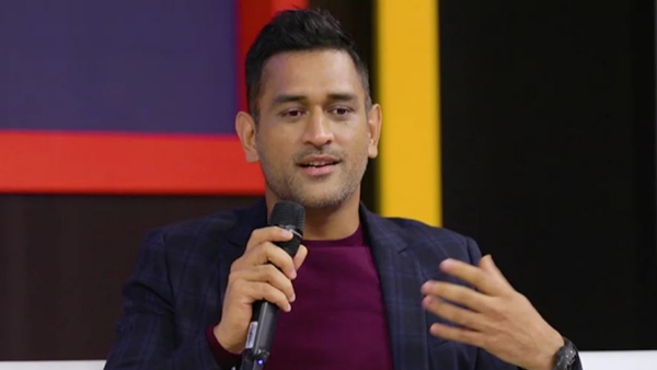 MS Dhonis Hilarious Relationship Advice For Bachelors goes viral