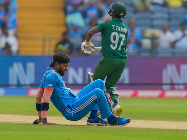 IND vs BAN: Big blow for Team India as Hardik Pandya hurts ankle, taken off field 