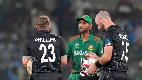  CWC 2023: New Zealand beat Bangladesh by 8-wickets After Daryl Mitchell unbeaten knock