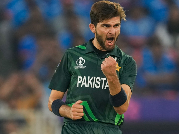 Legend wants Shaheen Afridi to learn from Jasprit Bumrah