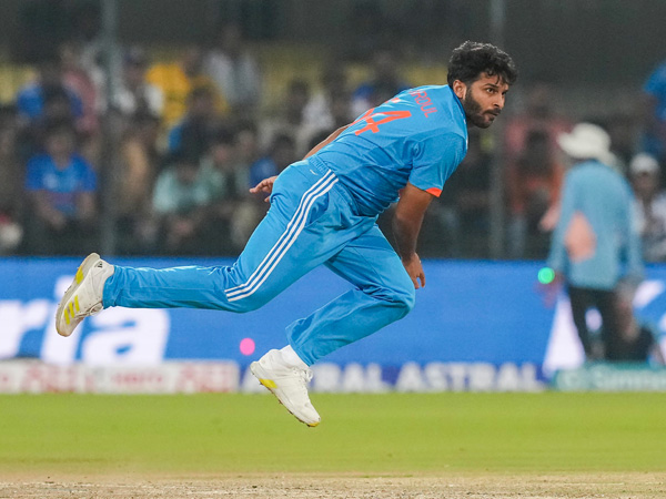 World cup 2023 Fans trolling Shardul thakur