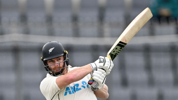  Glenn Phillips thought the test was a T20 and washed away Bangladesh