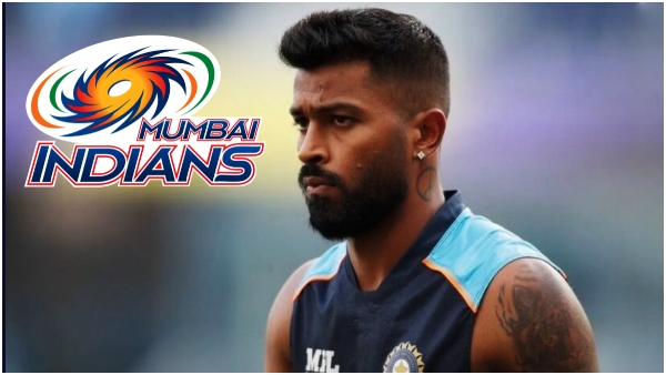 It is reported that Mumbai Indians paid Rs.100 crores to Gujarat Titans for Hardik Pandya