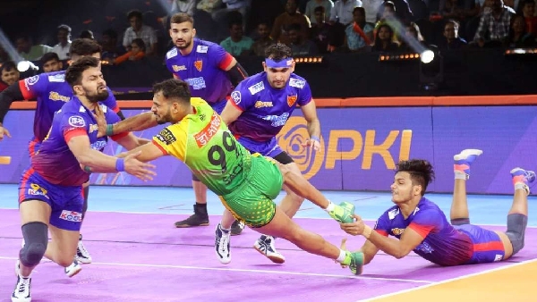 Pro Kabaddi League: Dabang Delhi K.C.- Patna Pirates match tied