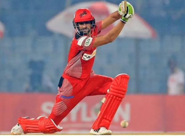 Shoaib Malik creates history by crossing 13000 runs in T20 Cricket