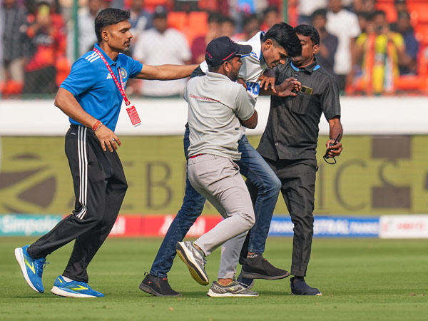 IND vs ENG: A fan entered ground and touched Rohit Sharmas feet in Uppal Test