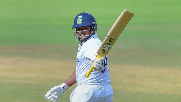 IND vs ENG: Jaiswal Double Century an Sarfaraz sparks Innings helps Indias huge score