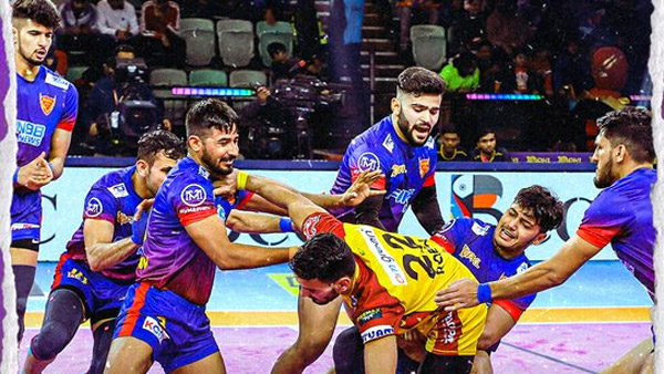 Pro Kabaddi League: ​Ashu Malik leads Dabang Delhi beat Telugu Titans by 44-33 