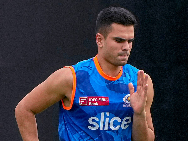 IPL 2024 GT vs MI Playing 11 Will Sachin s son Arjun Tendulkar play in Suryakumar Yadav s place