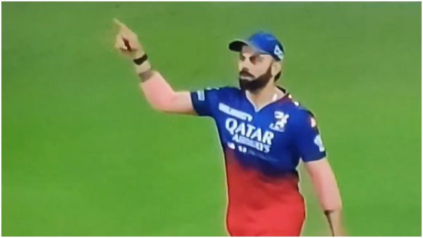 IPL 2024 CSK vs RCB Virat Kohli gives a controversial reaction to Rachin Ravindra
