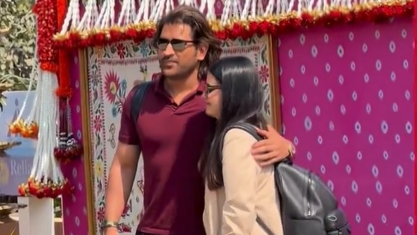 MS Dhoni sets social media on fire with new look goes viral MS Dhoni sets social media on fire with new look goes viral